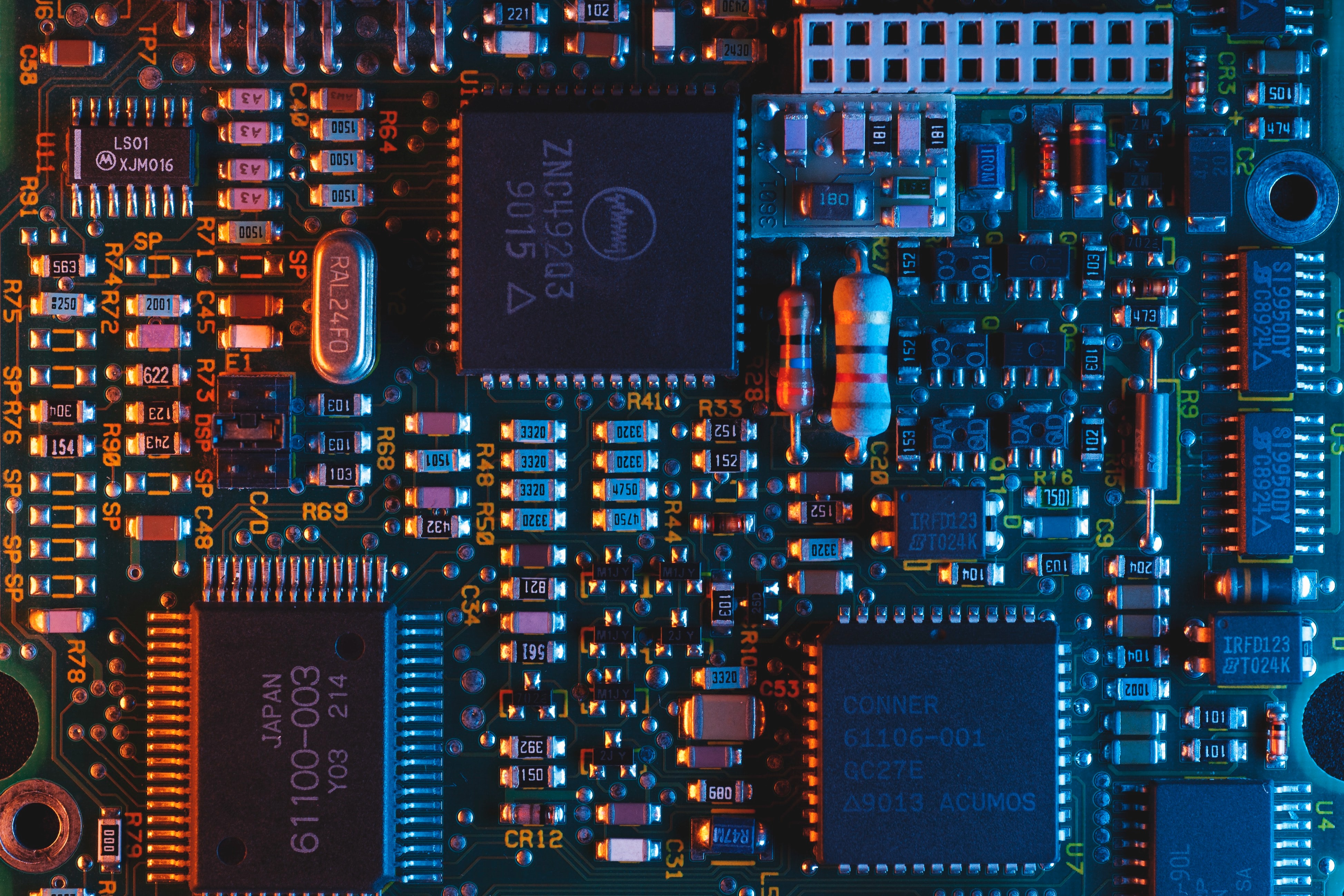 image from Near-Optimal TSP solutions in VLSI